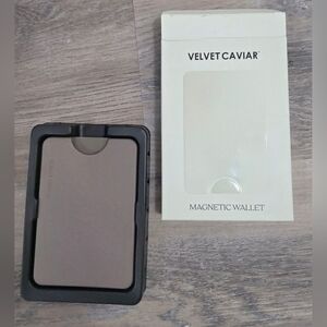 Velvet Caviar Cashmere Taupe MagSafe Wallet For Phone - New In Box